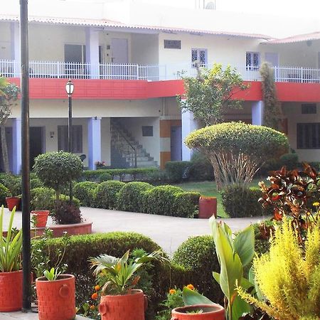 Hotel Goverdhan Tourist Complex Fatehpur Sīkri Zewnętrze zdjęcie