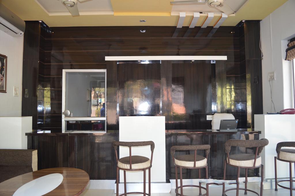 Hotel Goverdhan Tourist Complex Fatehpur Sīkri Zewnętrze zdjęcie
