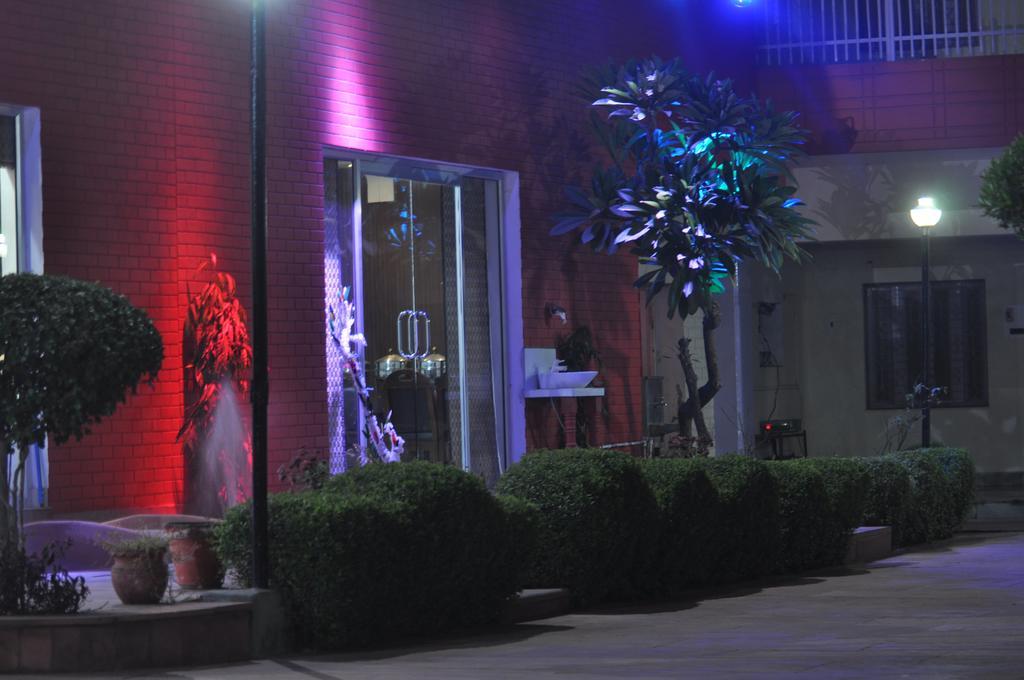 Hotel Goverdhan Tourist Complex Fatehpur Sīkri Zewnętrze zdjęcie