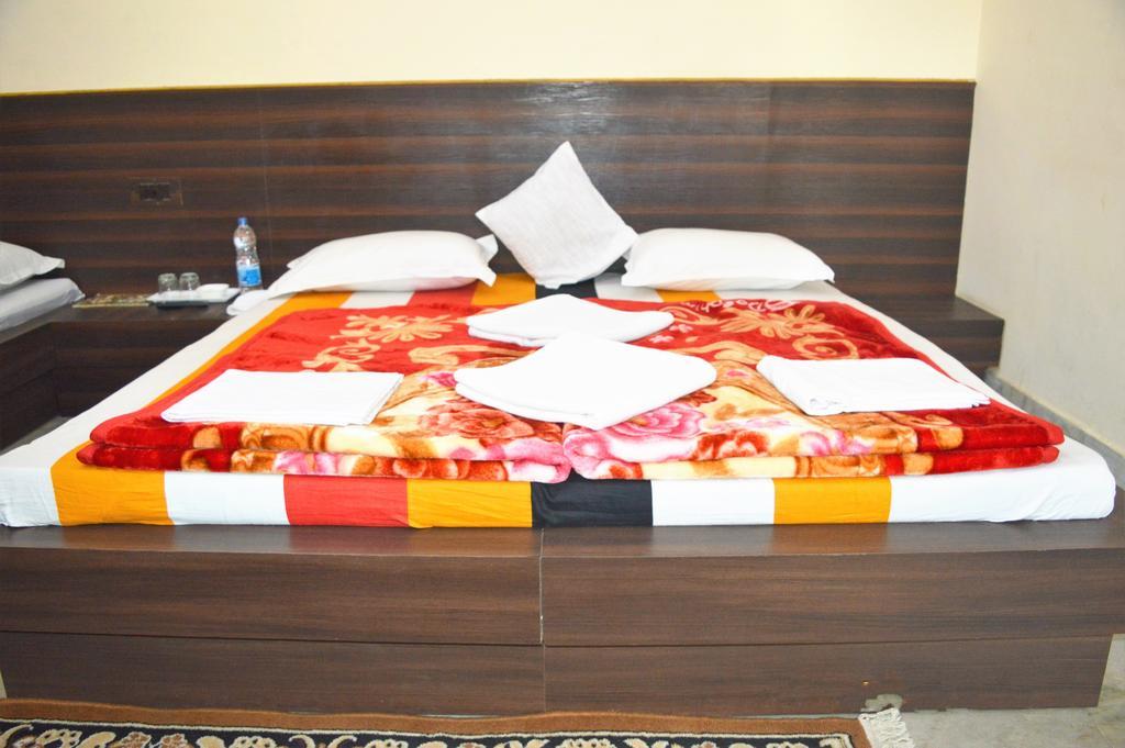 Hotel Goverdhan Tourist Complex Fatehpur Sīkri Zewnętrze zdjęcie